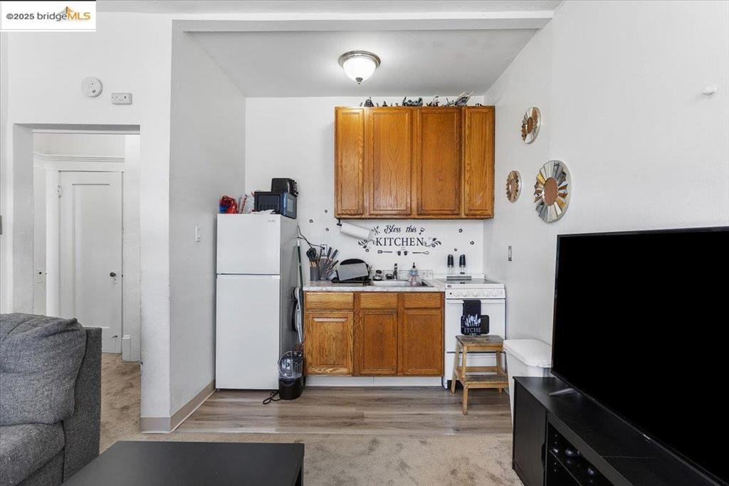 ALAMEDA COUNTY - Residential Income