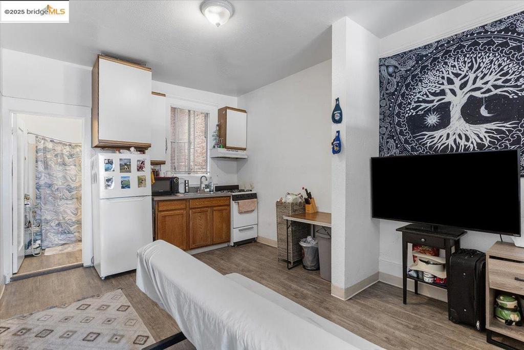 ALAMEDA COUNTY - Residential Income