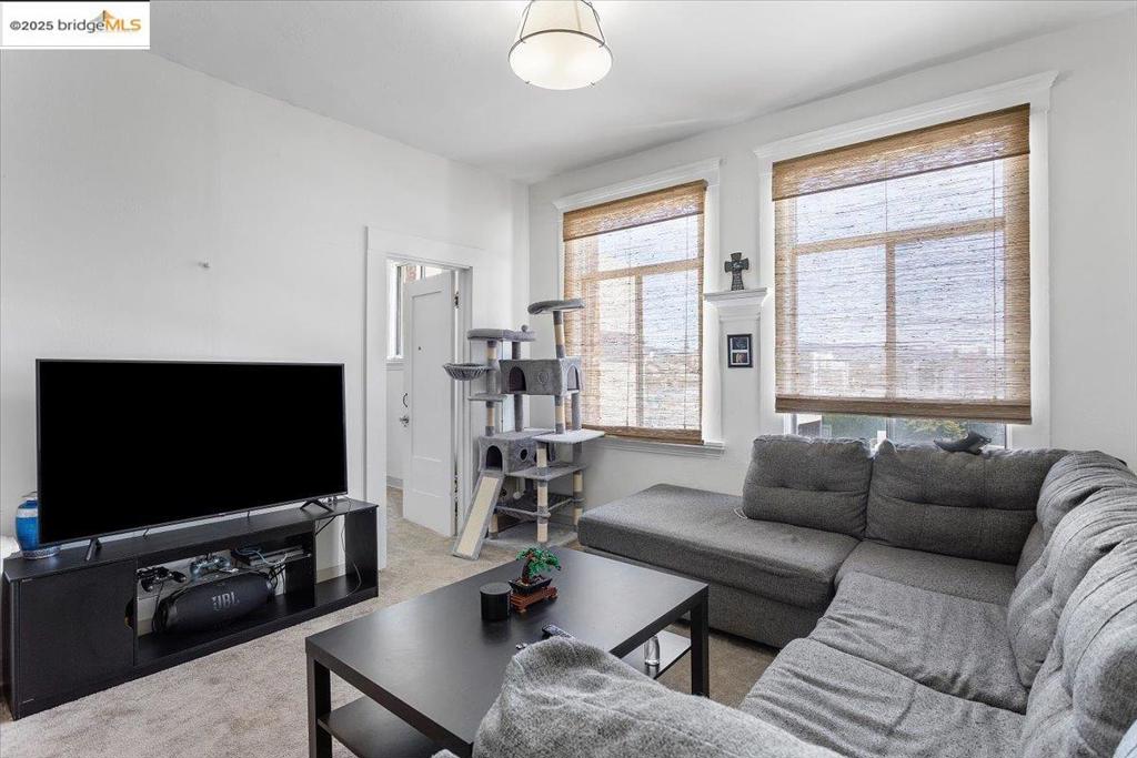 ALAMEDA COUNTY - Residential Income