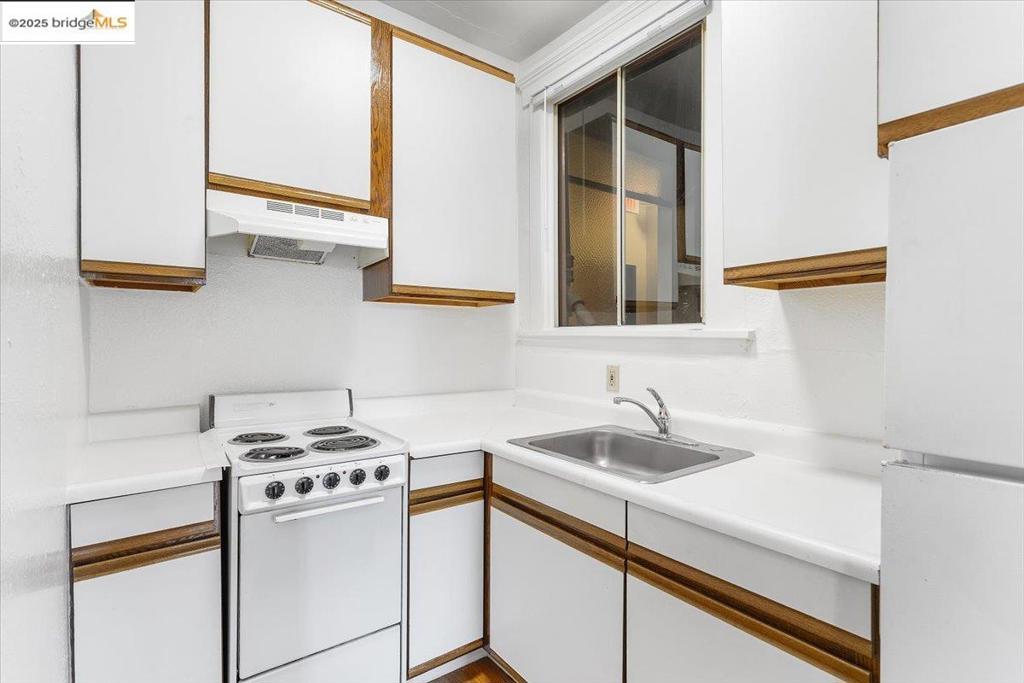 ALAMEDA COUNTY - Residential Income