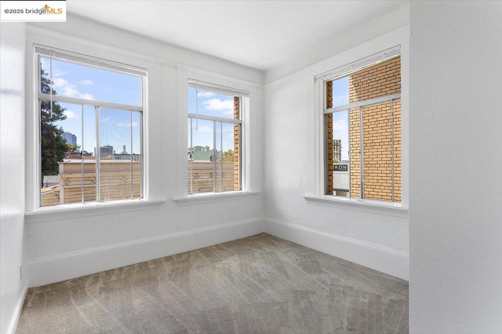 ALAMEDA COUNTY - Residential Income