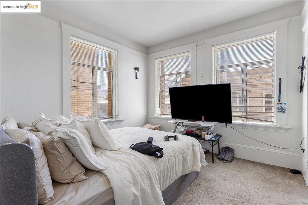 ALAMEDA COUNTY - Residential Income