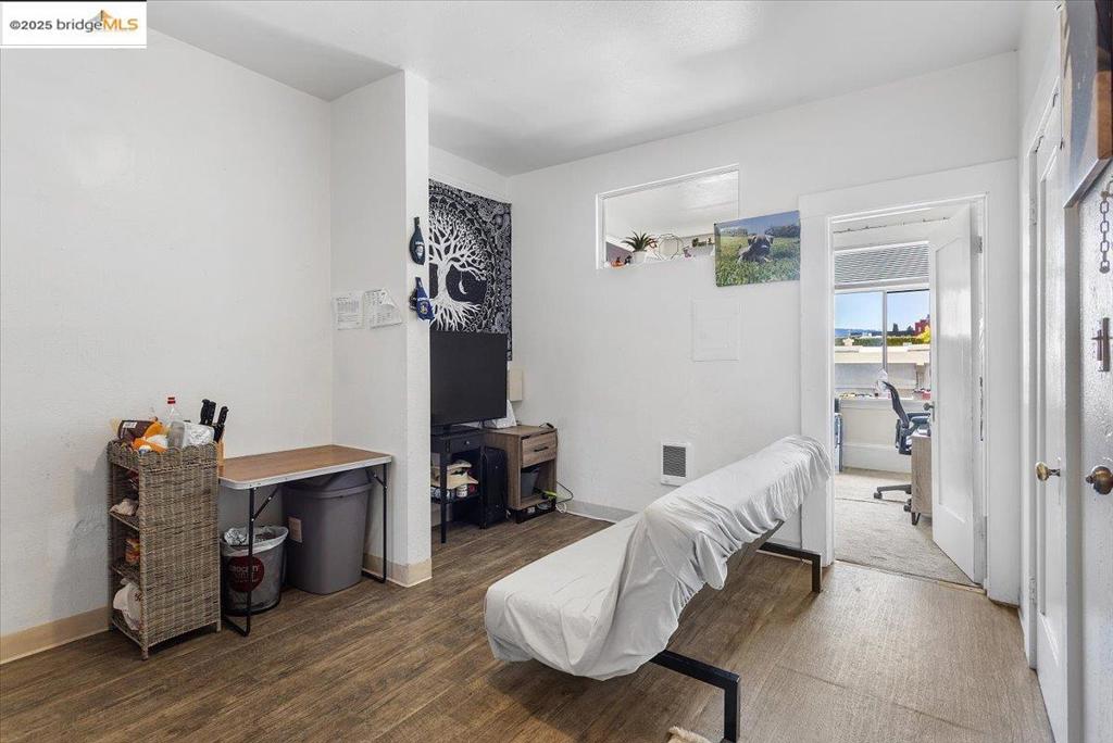 ALAMEDA COUNTY - Residential Income