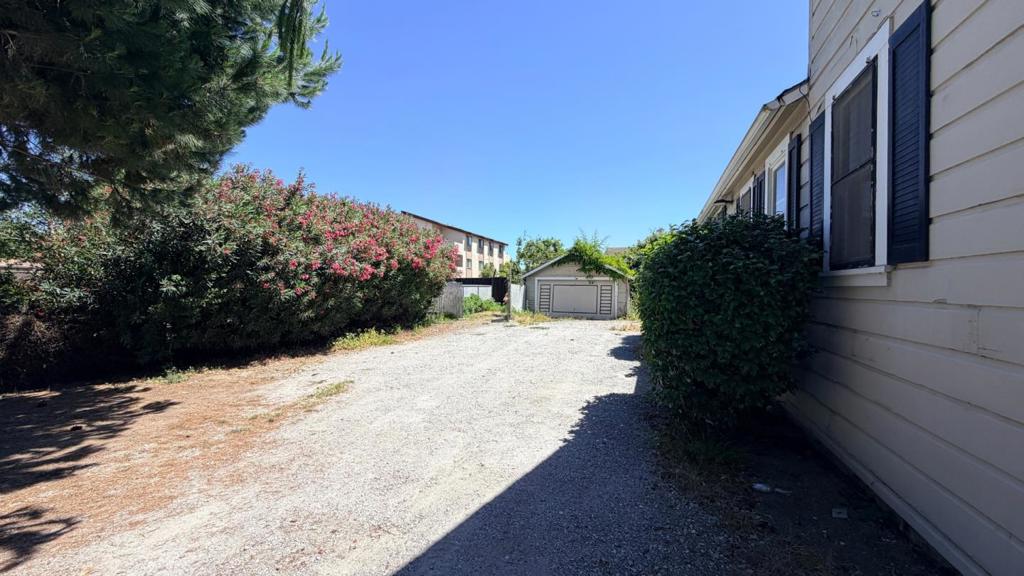 860 N 19th Street