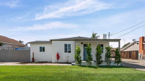 Photo of 1294 E Mission Ave, Escondido, CA 92027 (MLS # 260011038SD)