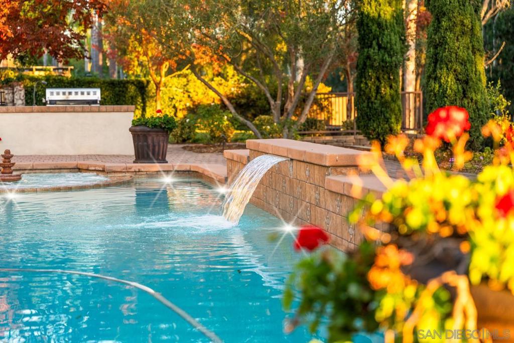 Rancho Santa Fe - Residential