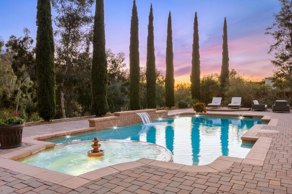 Rancho Santa Fe - Residential