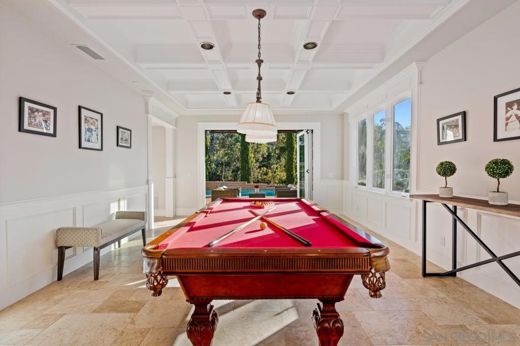 Rancho Santa Fe - Residential