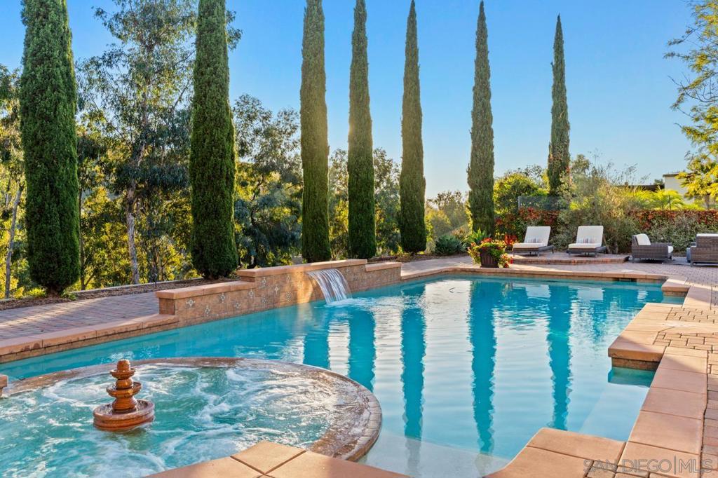 Rancho Santa Fe - Residential