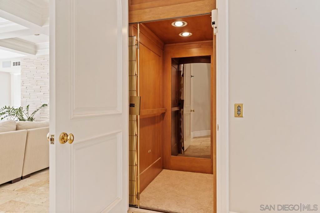 Rancho Santa Fe - Residential