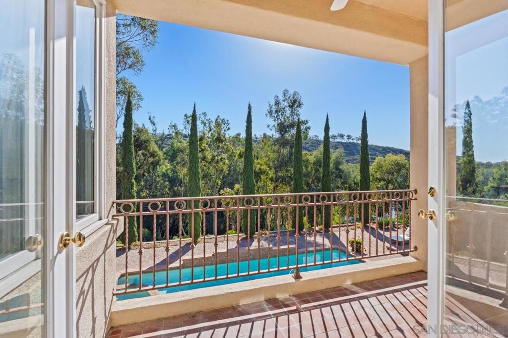 Rancho Santa Fe - Residential