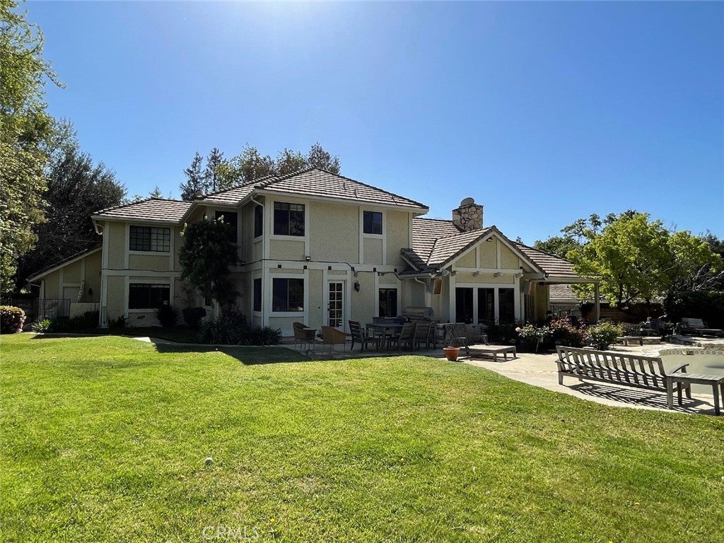 1575 Larkfield