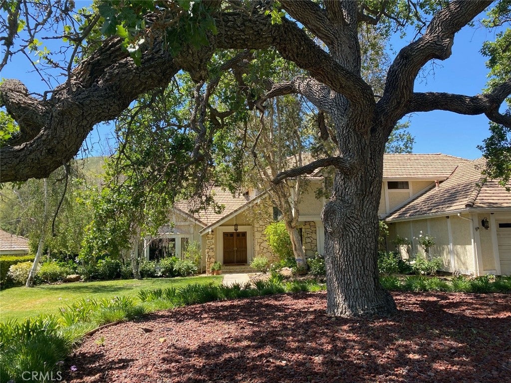 1575 Larkfield