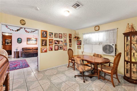 Tiny photo for 16167 Chestnut ST, Hesperia, CA 92345 (MLS # HD26225520)
