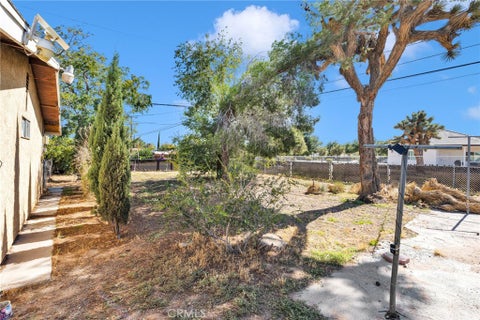 Tiny photo for 16167 Chestnut ST, Hesperia, CA 92345 (MLS # HD26225520)