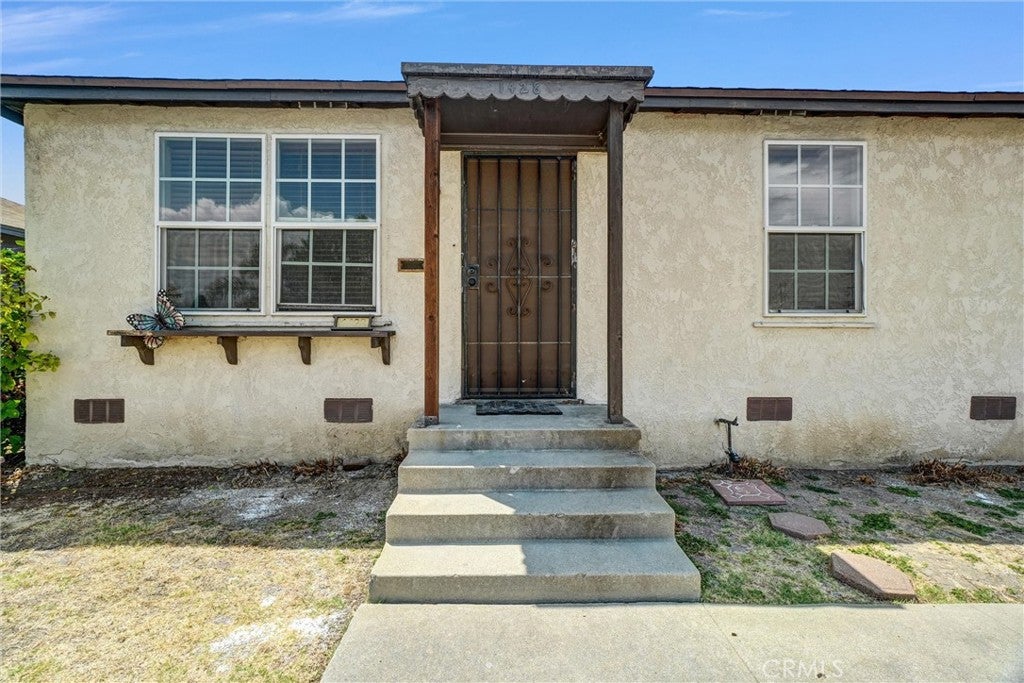 1428 E Silva Street