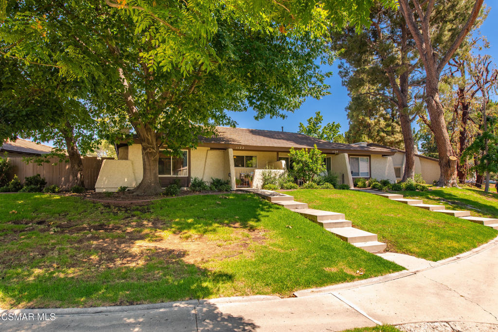 Village Glen-724 - 724 - Residential