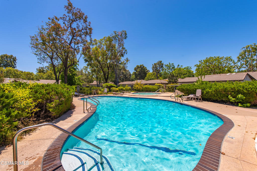 Village Glen-724 - 724 - Residential