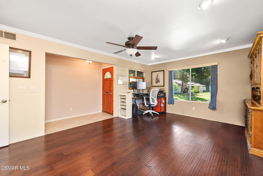 Village Glen-724 - 724 - Residential