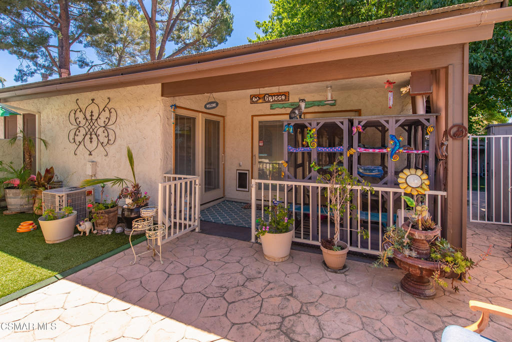 Village Glen-724 - 724 - Residential