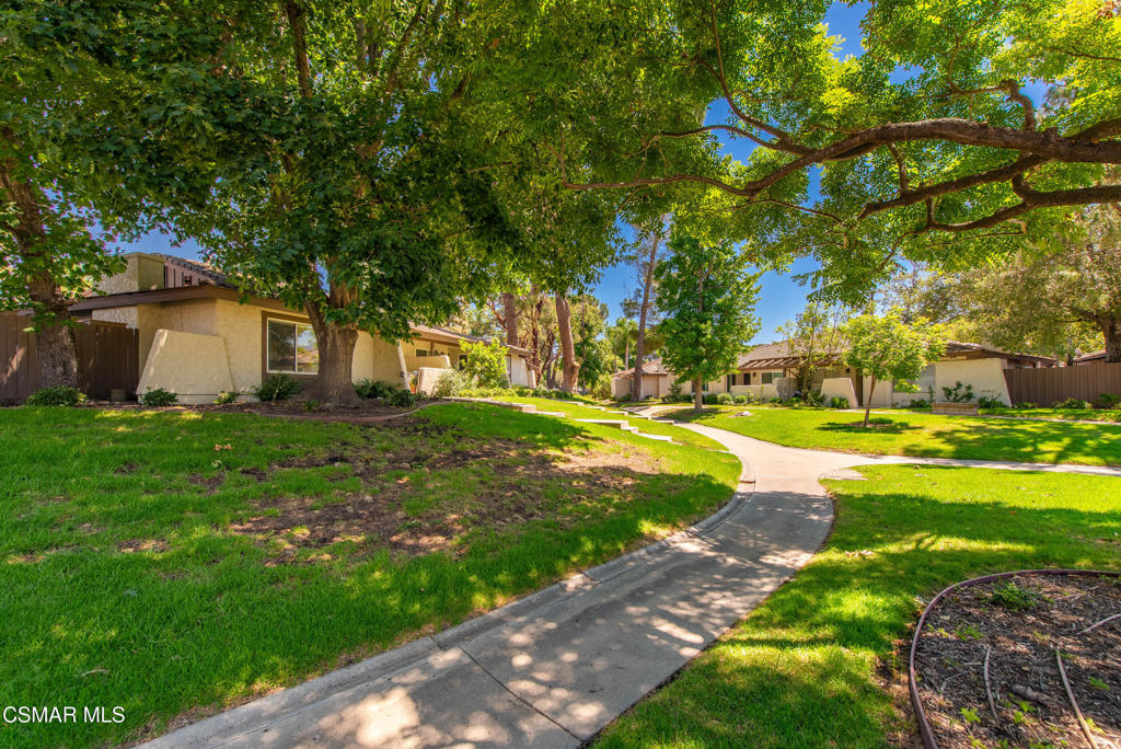 Village Glen-724 - 724 - Residential