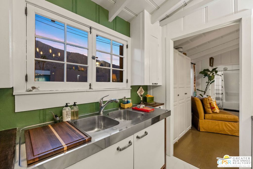 Warm Sands - Residential Lease