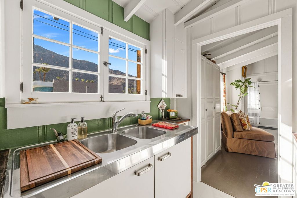 Warm Sands - Residential Lease