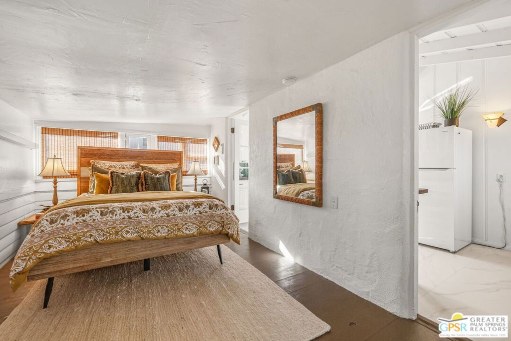 Warm Sands - Residential Lease
