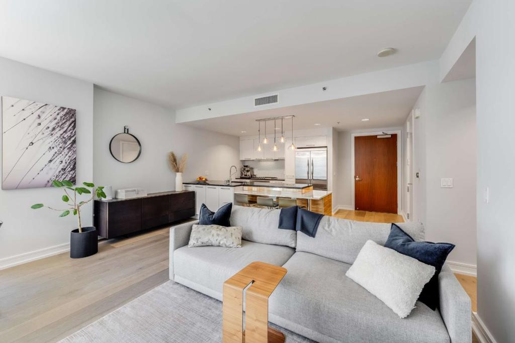 631 Folsom Street 15B