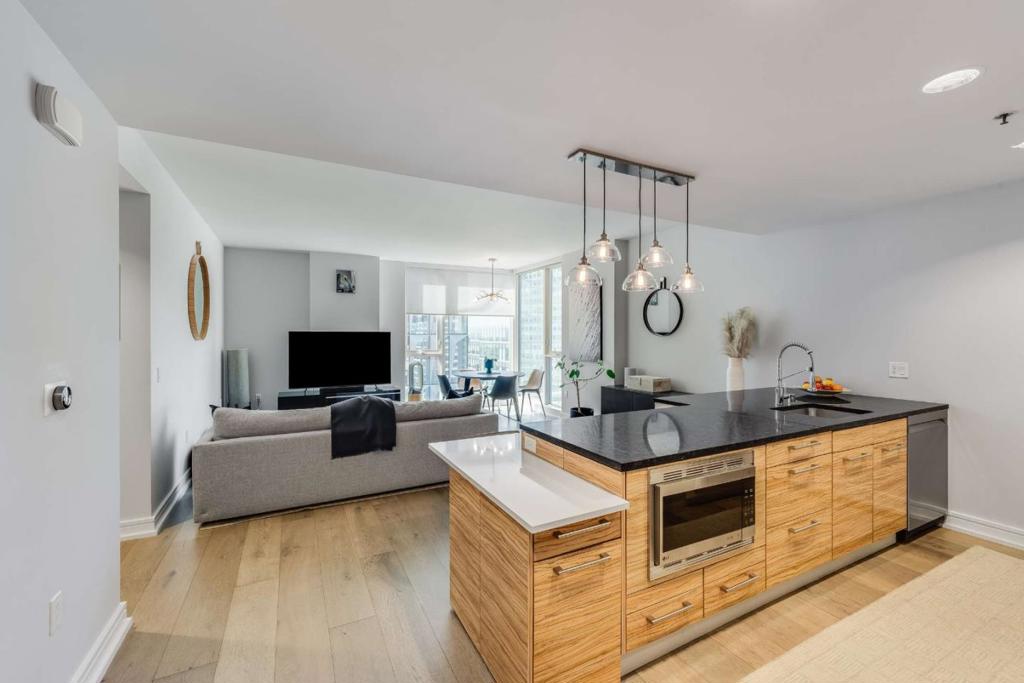 631 Folsom Street 15B
