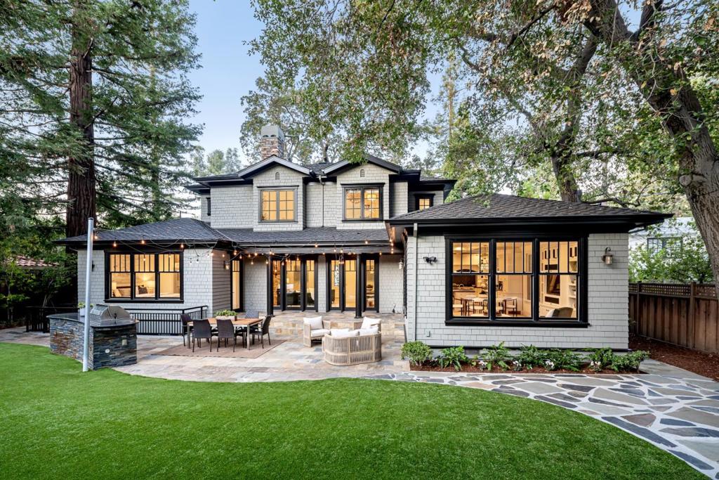 1224 Whitaker Way