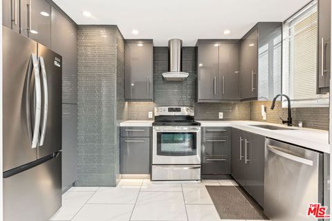 Photo of 10747 Wilshire Boulevard #1103, Los Angeles, CA 90024 (MLS # 25629147)