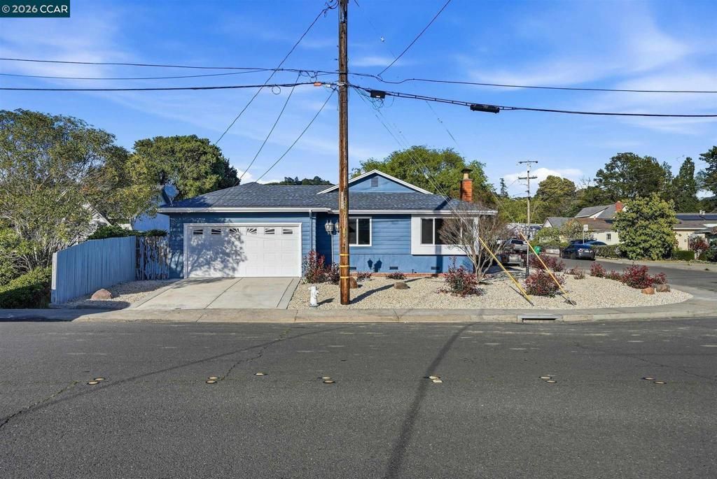 Photo of 3005 De Anza Drive Dr, El Sobrante, CA 94803 (MLS # 41126406)