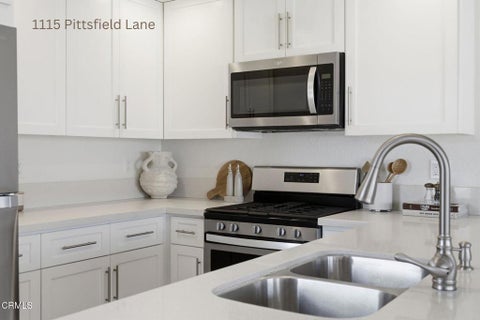 Tiny photo for 1115 1117 Pittsfield Lane, Ventura, CA 93001 (MLS # V1-38497)
