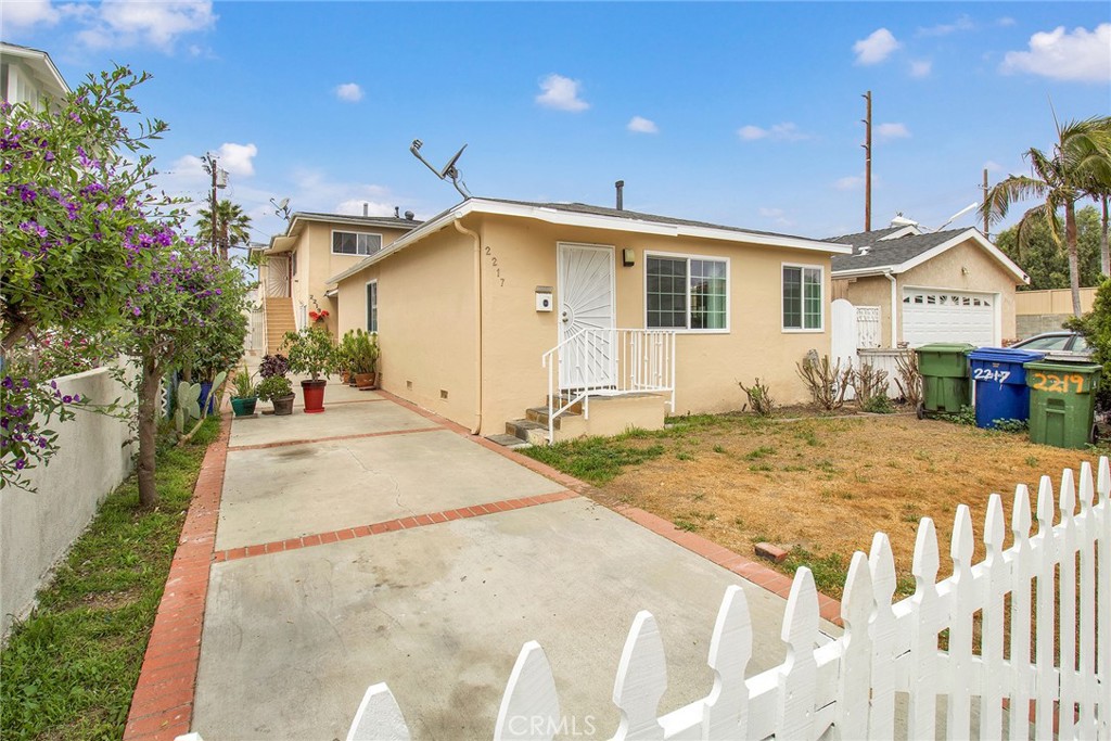 2217 Barbour Court