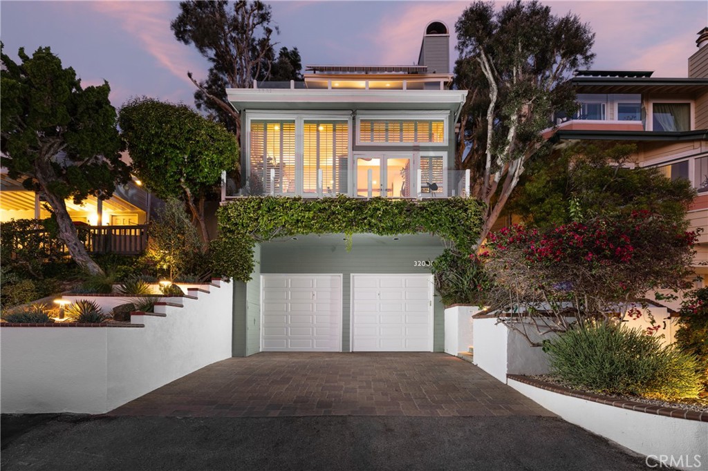 32006 Sunset Avenue