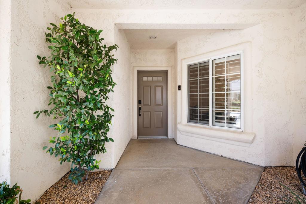 359 Desert Falls Drive E