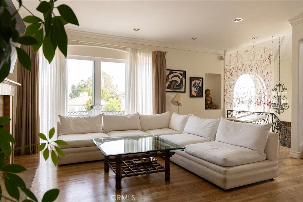 Photo of 1905 Colby Avenue, Los Angeles, CA 90025 (MLS # SR26153347)