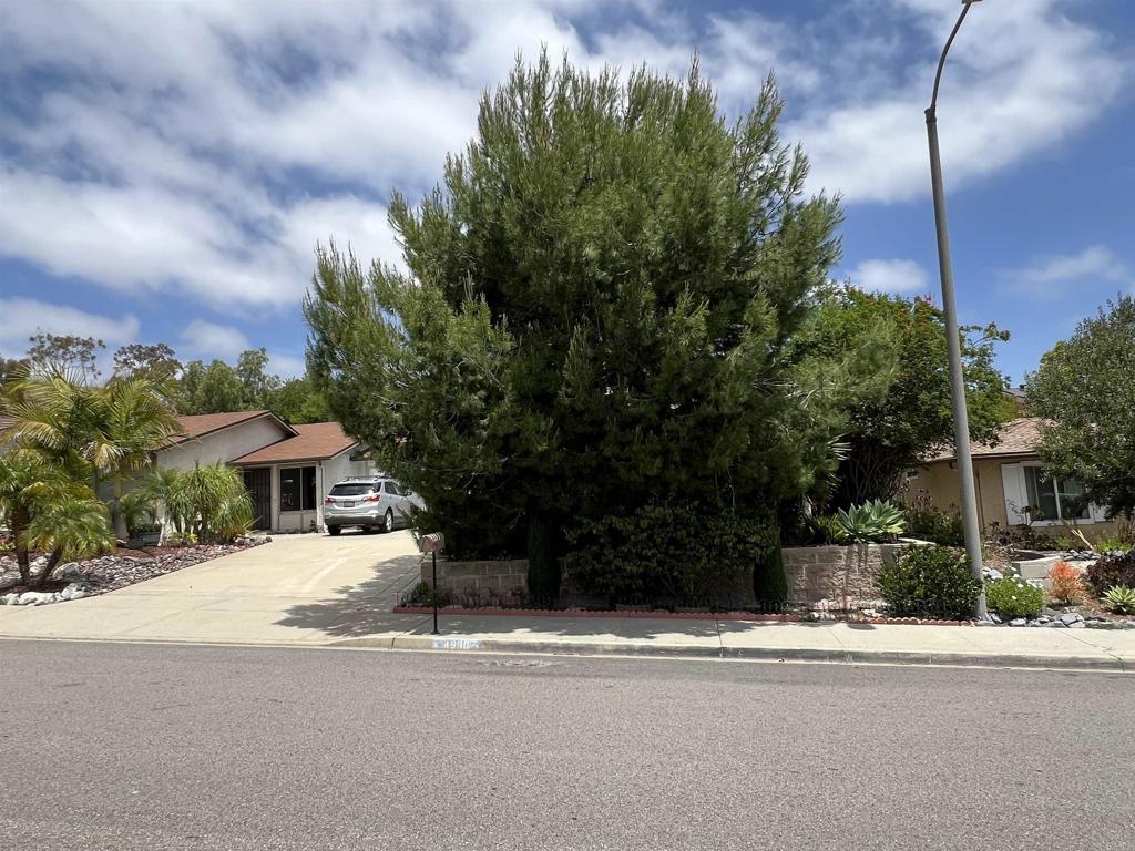 4530 Beverly Glen Drive