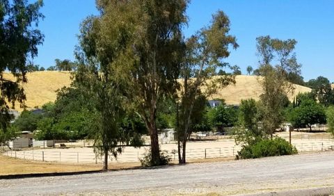 Tiny photo for 1954 Brook Ln. Ln, Paso Robles, CA 93446 (MLS # NS25245789)