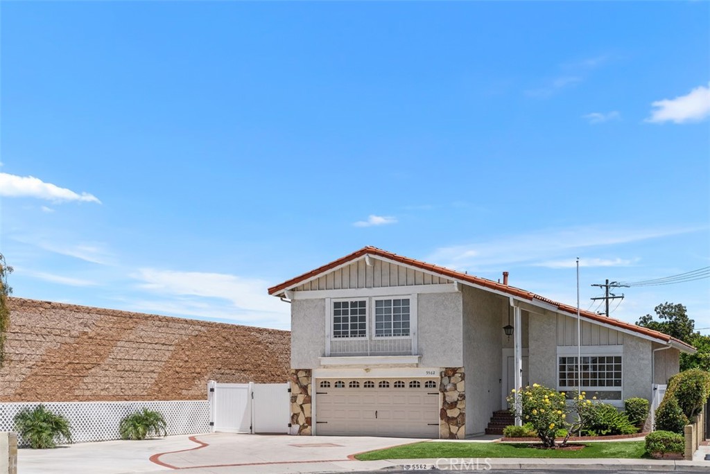 5562 Quincy Circle