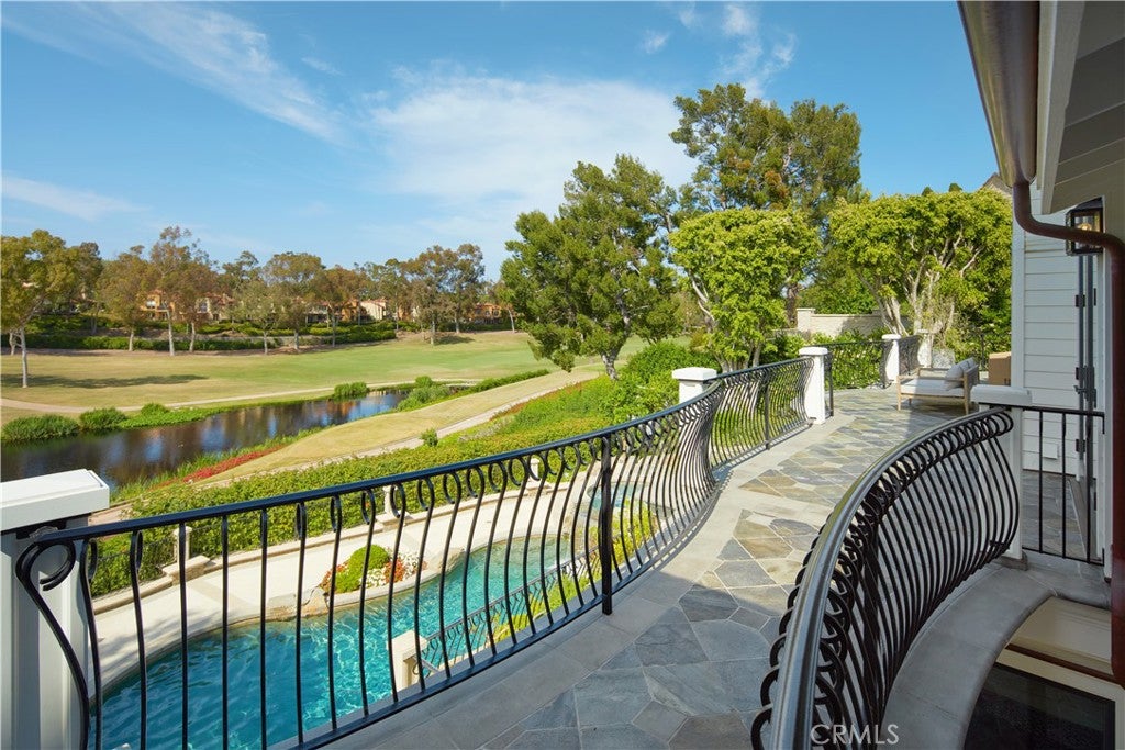2 Royal Saint George Road, Newport Beach CA 92660 - Photo 35