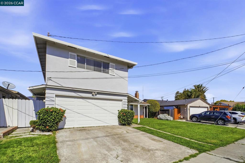 26147 Danforth Ln