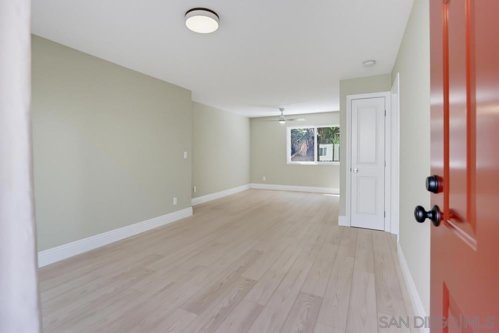 2850 Reynard 9
