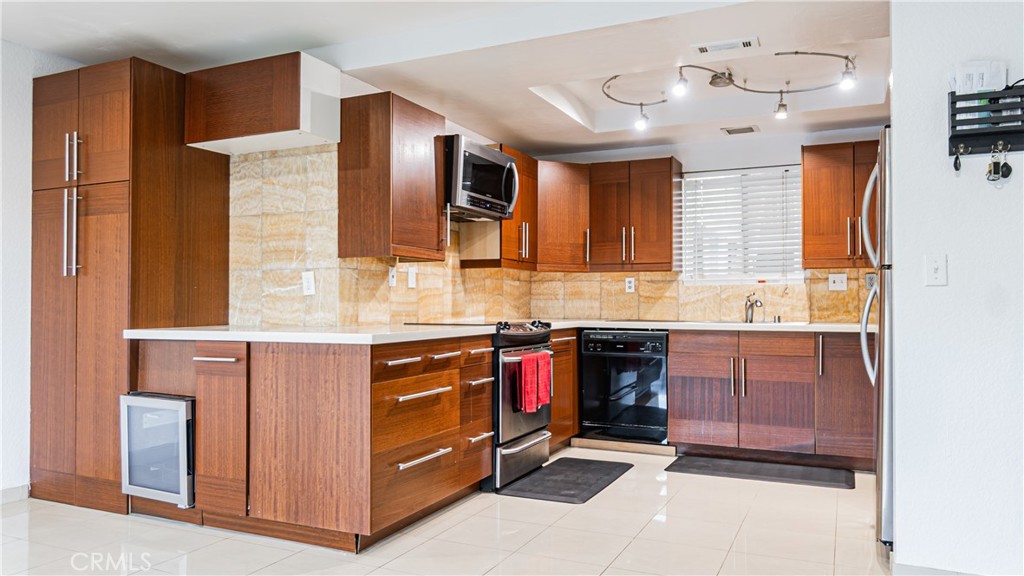 North Long Beach (NLB) - Residential