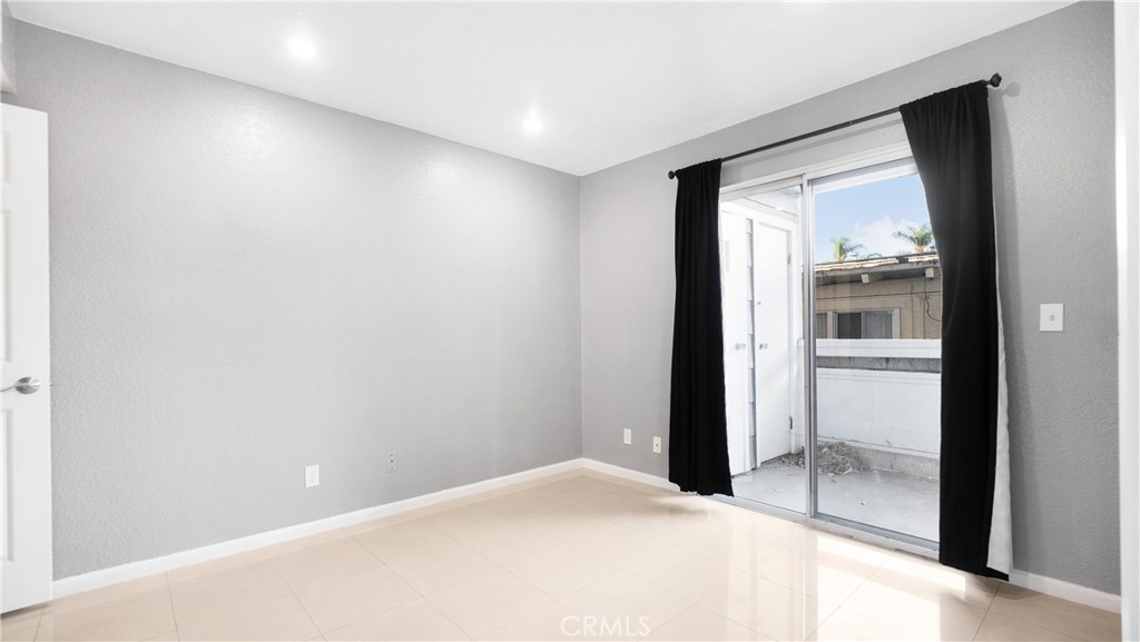 North Long Beach (NLB) - Residential