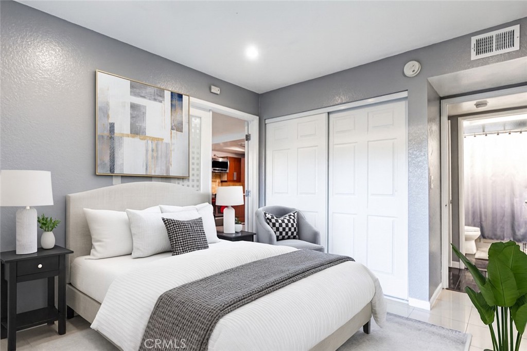 North Long Beach (NLB) - Residential