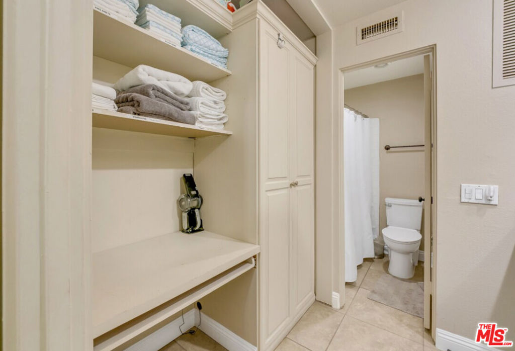 Mountain Cove - Residential Lease