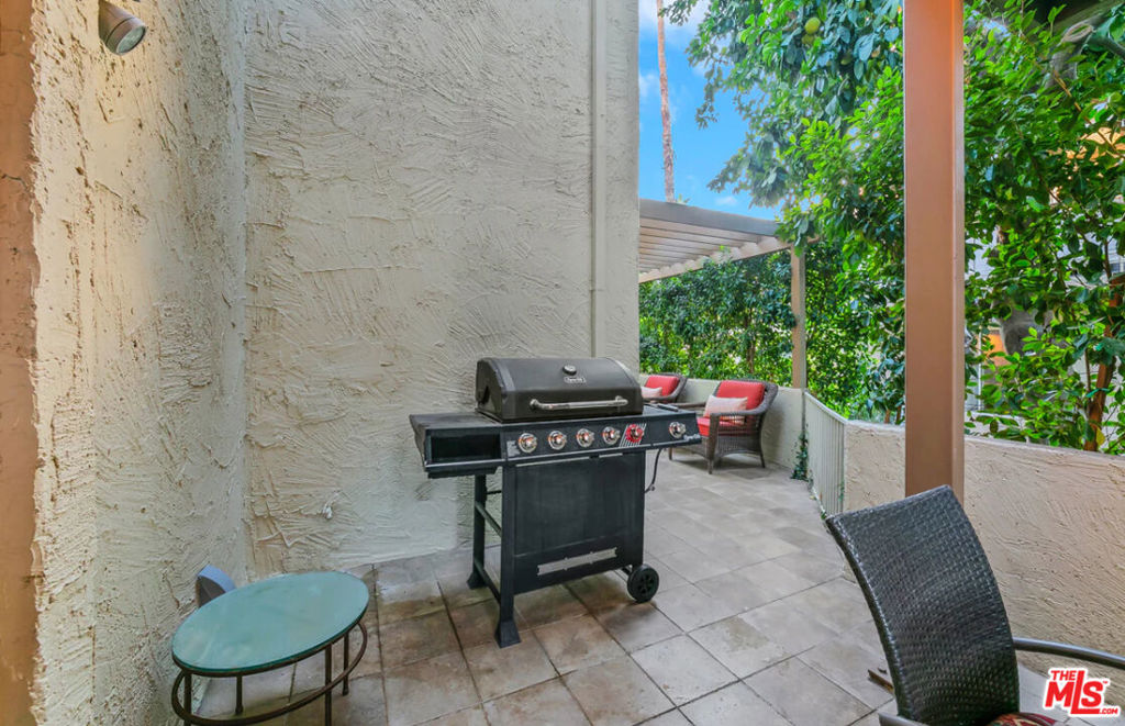Mountain Cove - Residential Lease