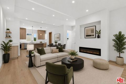 Photo of 150 N Carondelet Street, Los Angeles, CA 90026 (MLS # 26865177)